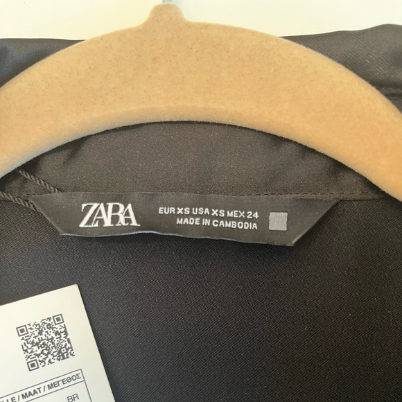 NWT Zara JEWEL BUTTON SATIN EFFECT MINI DRESS - Picture 10 of 10